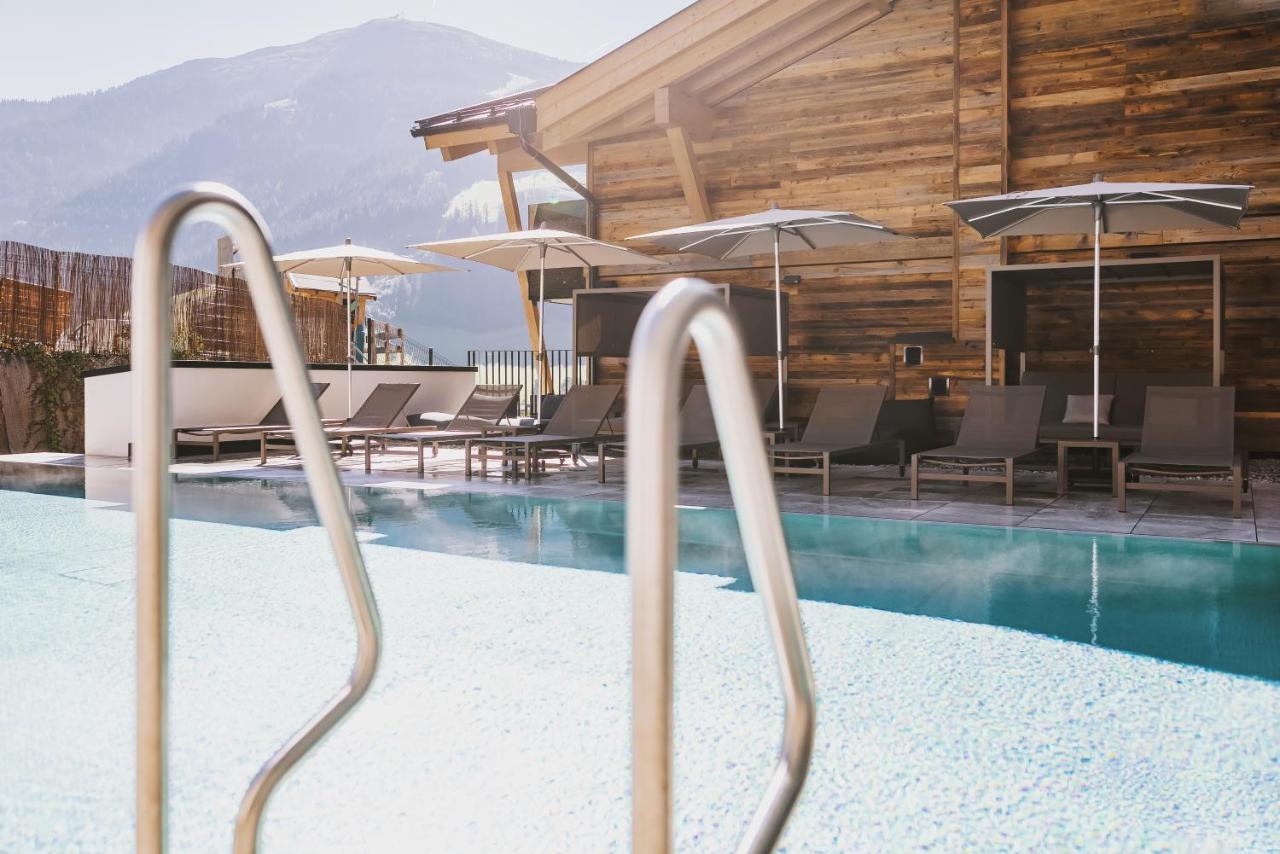 Glemm By Avenida Superior Hotel & Residences ザールバッハ・ヒンターグレム エクステリア 写真