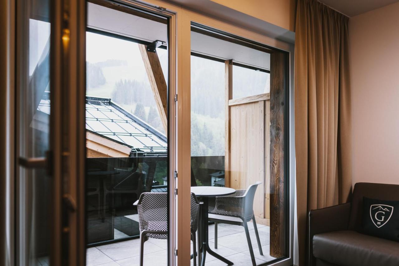Glemm By Avenida Superior Hotel & Residences ザールバッハ・ヒンターグレム エクステリア 写真