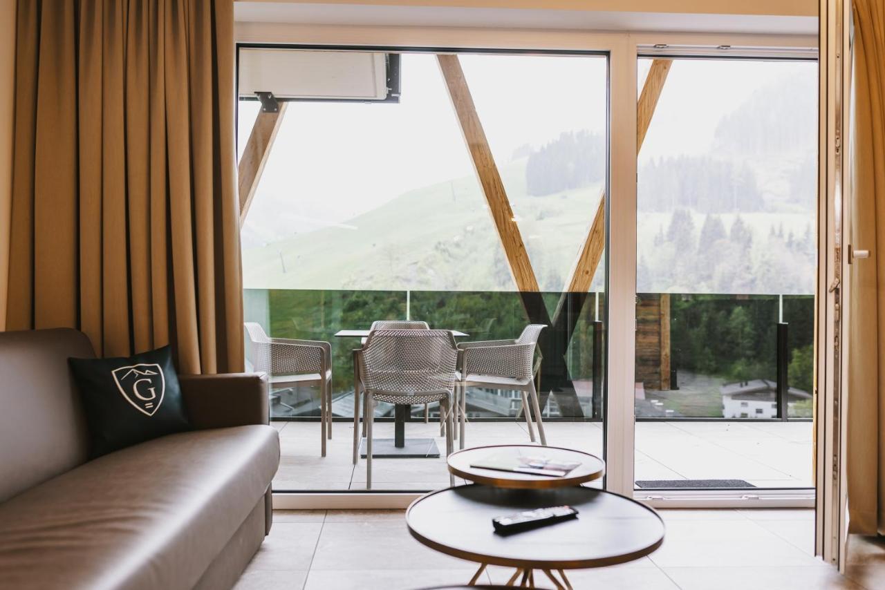 Glemm By Avenida Superior Hotel & Residences ザールバッハ・ヒンターグレム エクステリア 写真